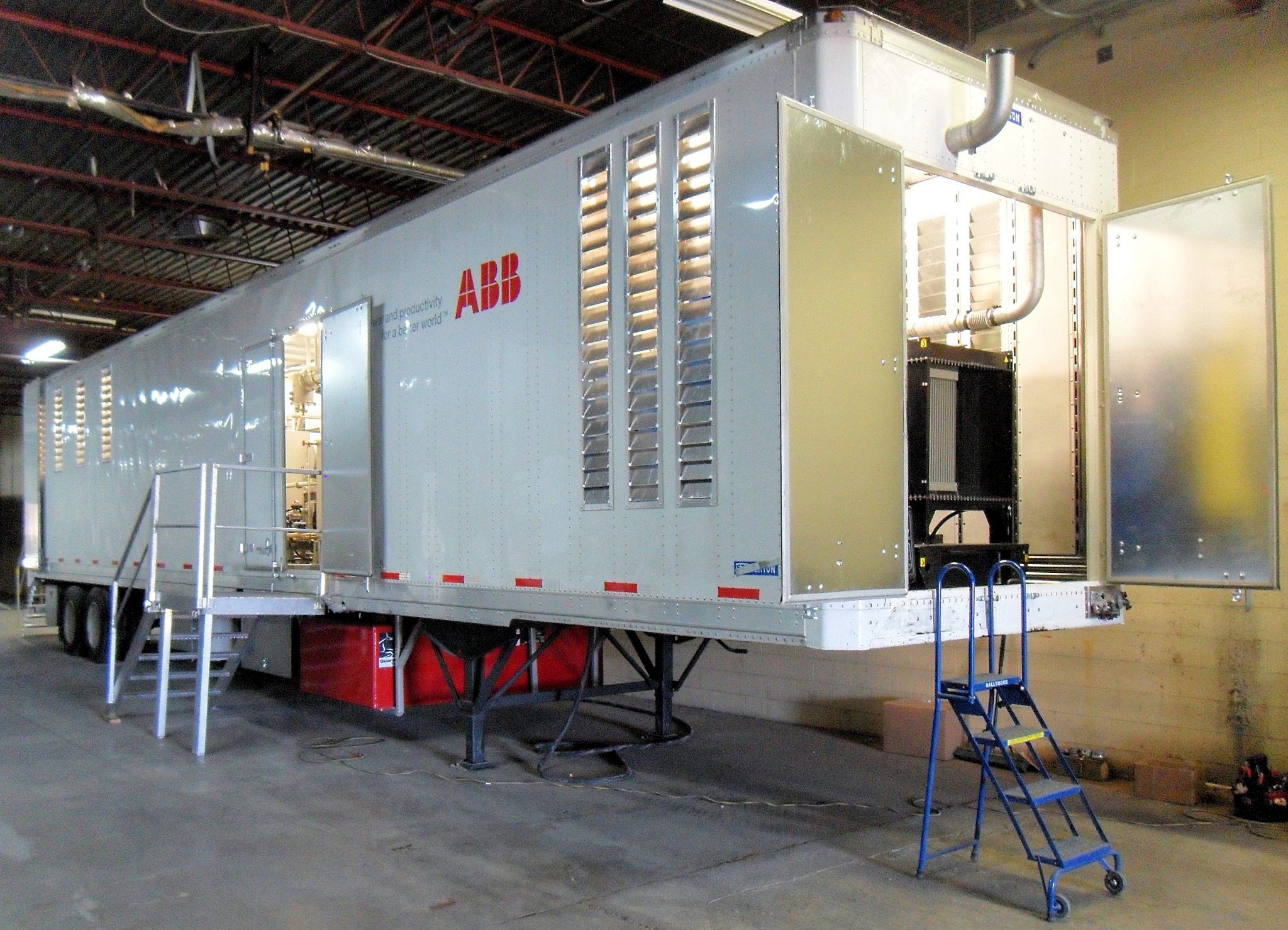 Transformer oil regeneration system trailer ABB 2